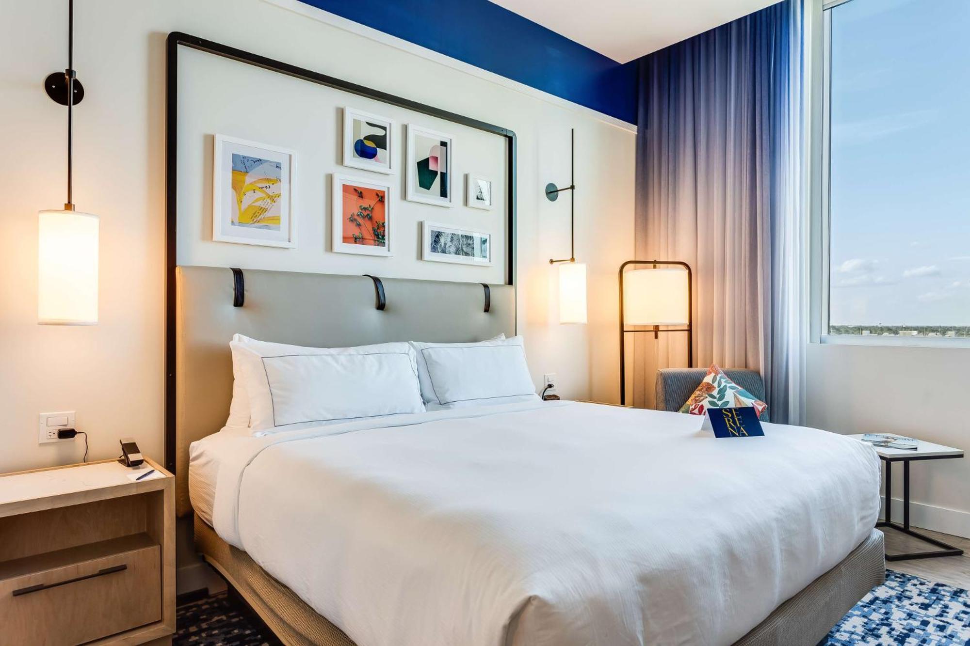 Serena Hotel Aventura Miami, Tapestry Collection By Hilton Екстериор снимка