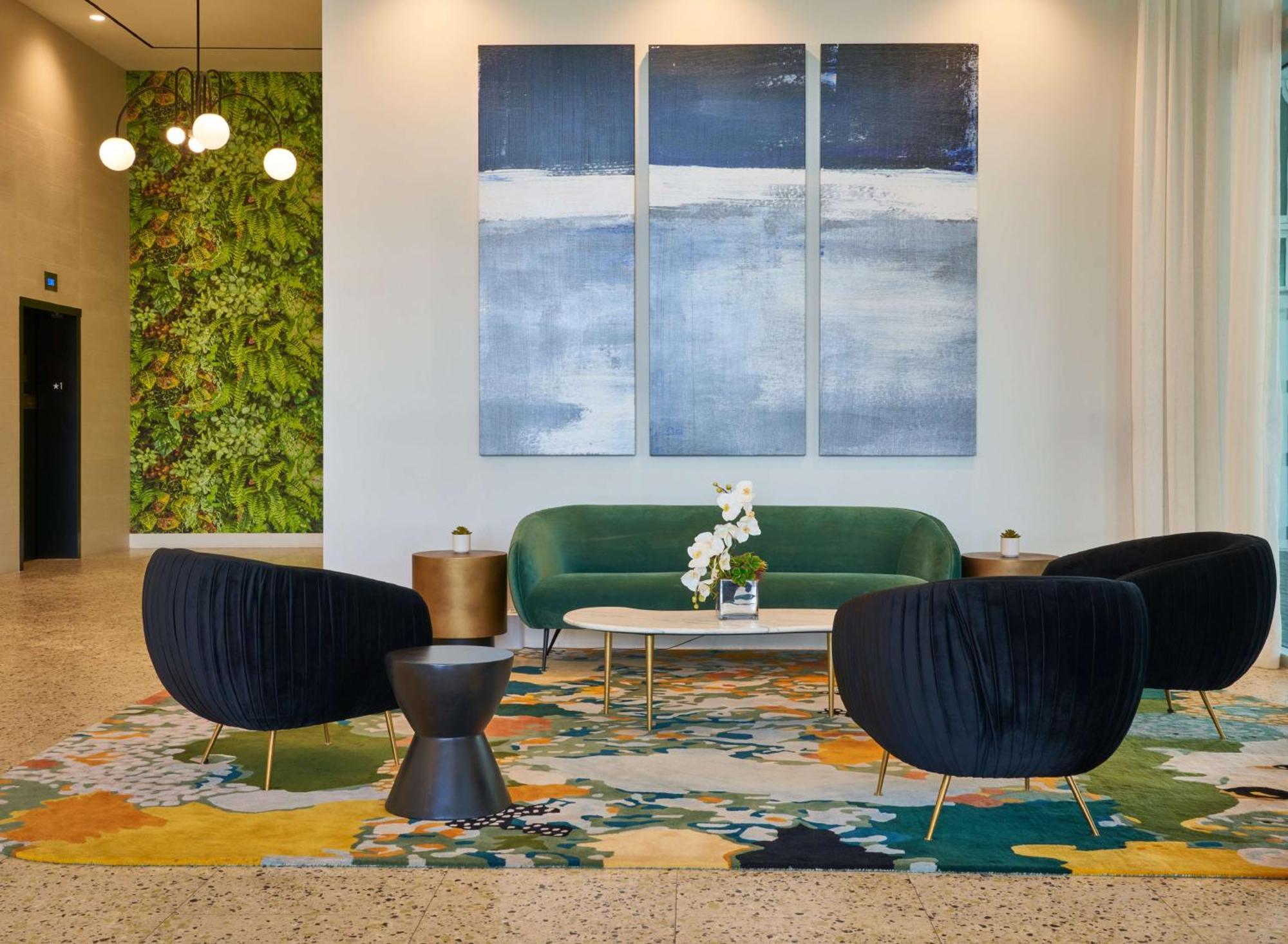 Serena Hotel Aventura Miami, Tapestry Collection By Hilton Екстериор снимка